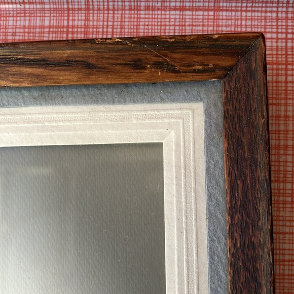 Vintage framed photo portrait of a young woman - Picture 13 of 15